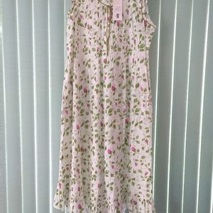 NWT LA CERA Nightie